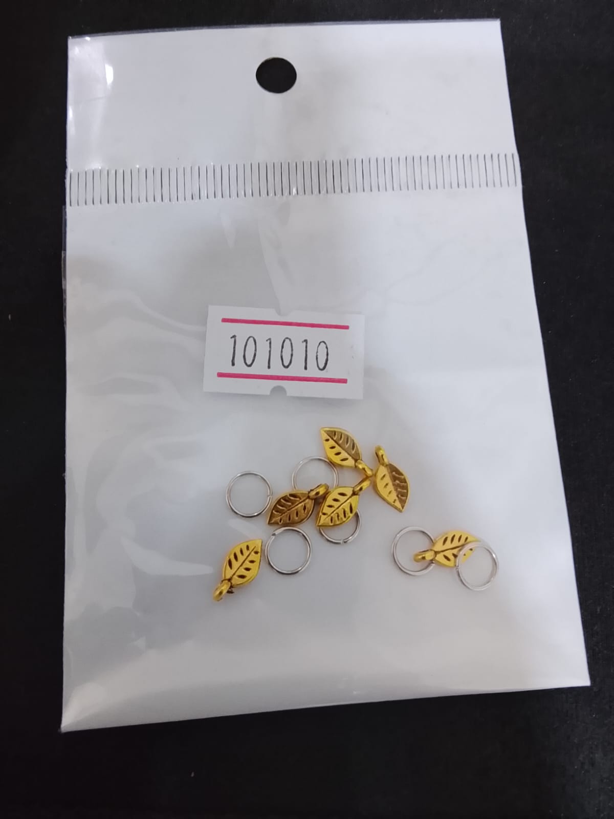 Golden Leaf Nail Art Charms Set for Navratri Nails
